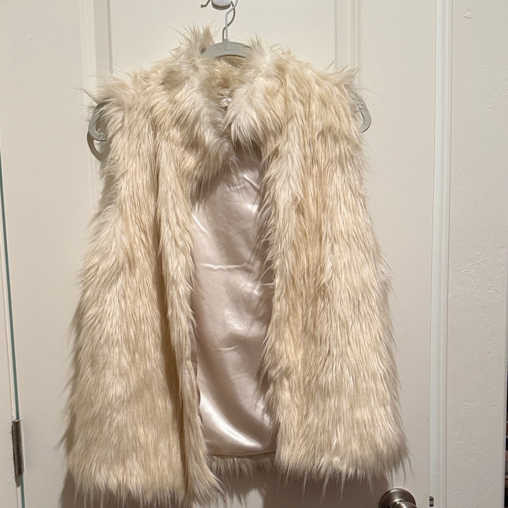 Marc Jacobs Cream Faux Fur Vest